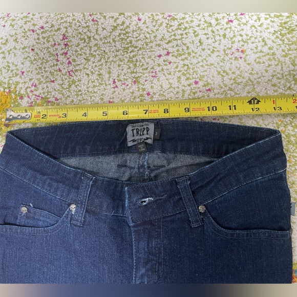 , never worn. - Picture 5 of 16